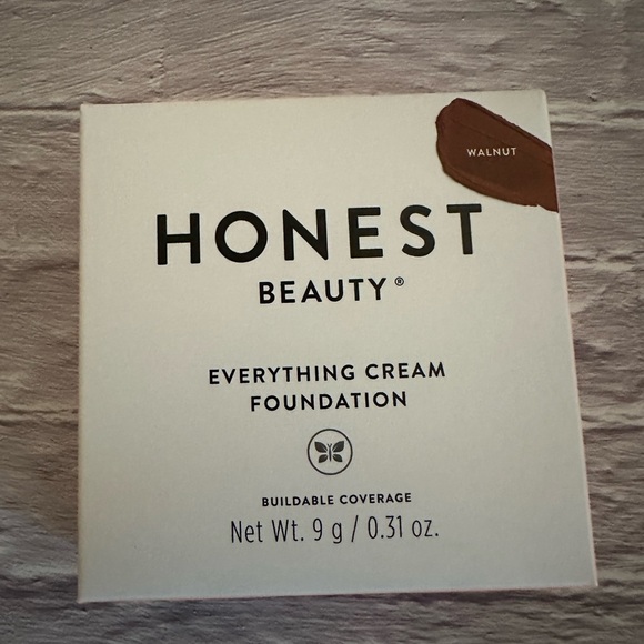 Honest Beauty Walnut Everything Cream Foundation - Picture 1 of 4